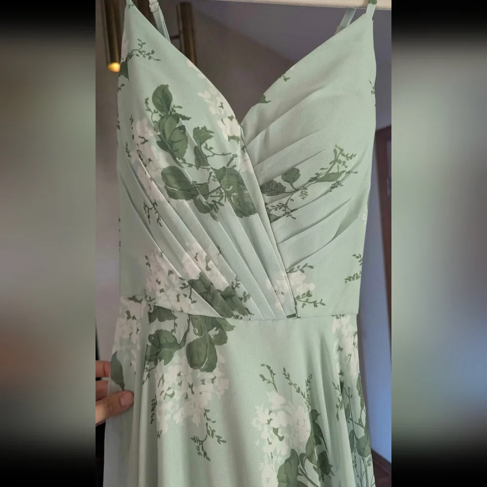 AW Bridal Elegant Floral Maxi Dress Size 4 - Picture 3 of 7